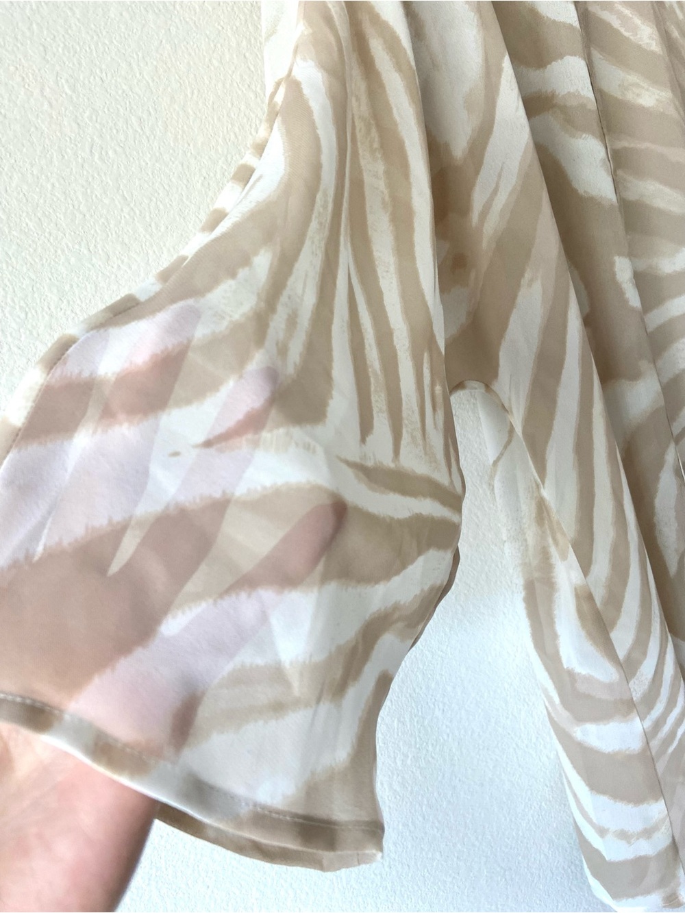 Chico’s Zebra Print Open Front Kimono Cardigan Cover Up Size 3 - Picture 2 of 9
